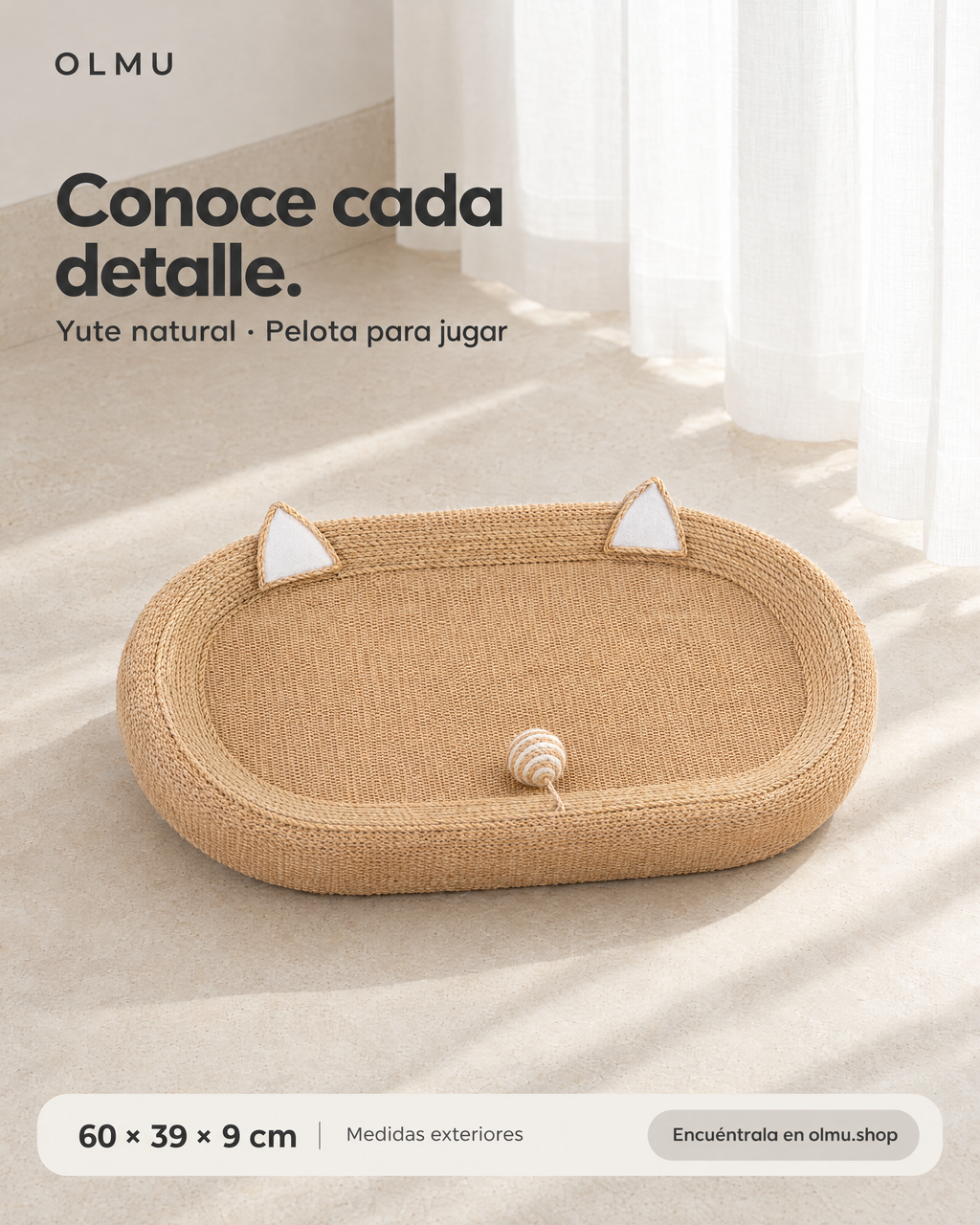 Cama rascadora para gatos de yute natural con pelota, medidas exteriores 60 × 39 × 9 cm